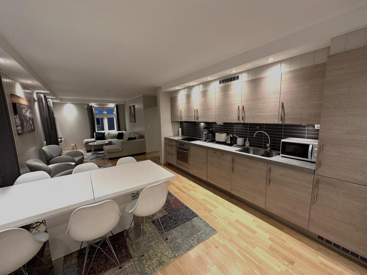 Stetind - Modern Apartment With Free Parking Narvik Esterno foto