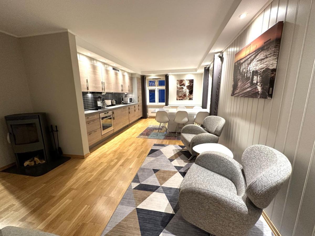 Stetind - Modern Apartment With Free Parking Narvik Esterno foto